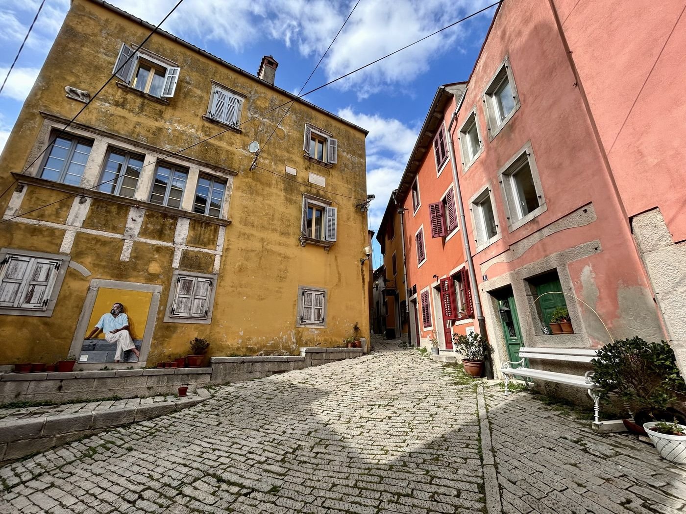 Ulica u starom gradu Labinu